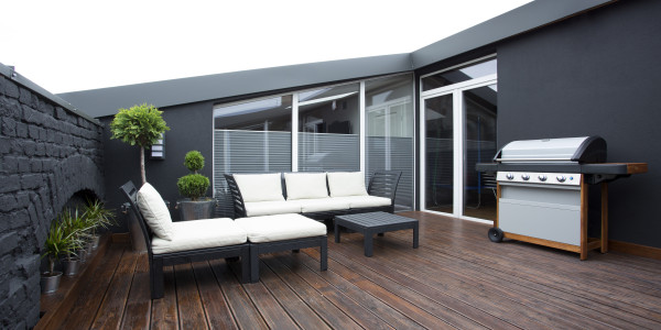 Inversores, Intermediarios, Agentes y Brokers Inmobiliarios en Girona · Tríplex